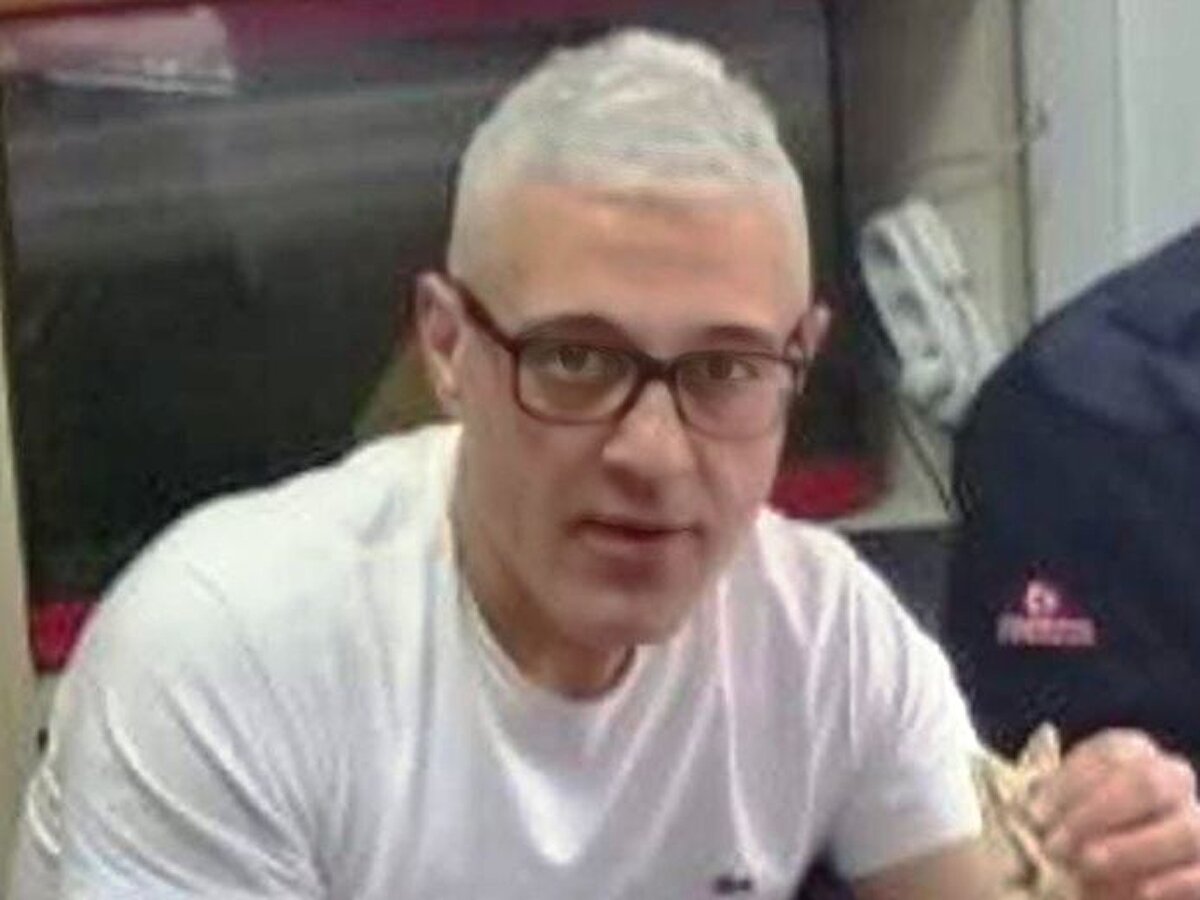 Bunlar, ‘seni vuracağım, öldüreceğim’ şeklinde mesajlardı. Olay günü berberde olduğunu öğrenince yanına gitmek istedim. Barış oturmuş arkası bana dönüktü. Kendisinin yanına doğru gittim. ’Ne oldu beni mi vuracaksın?’ dedim.