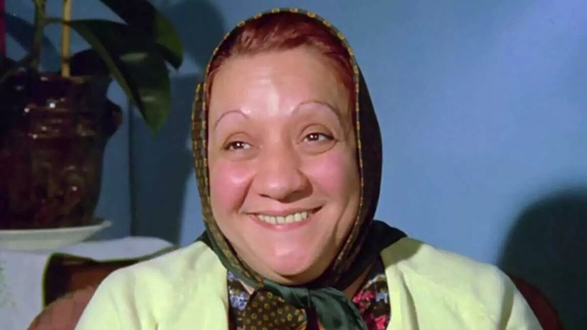 Adile Naşit – İstanbul<br><br>1930 İstanbul doğumlu olan Adile Naşit, anne rolleriyle Türk halkının gönlünde taht kurmuştur. “Hababam Sınıfı” ile özdeşleşmiştir.