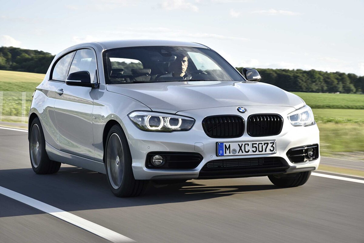 BMW 120 Sport Line<br><br> 2 milyon 974 bin TL