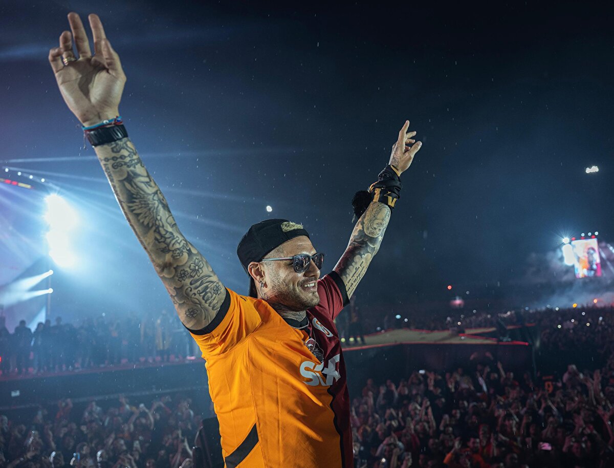 Mauro Icardi<br><br>Aşkın Olayım