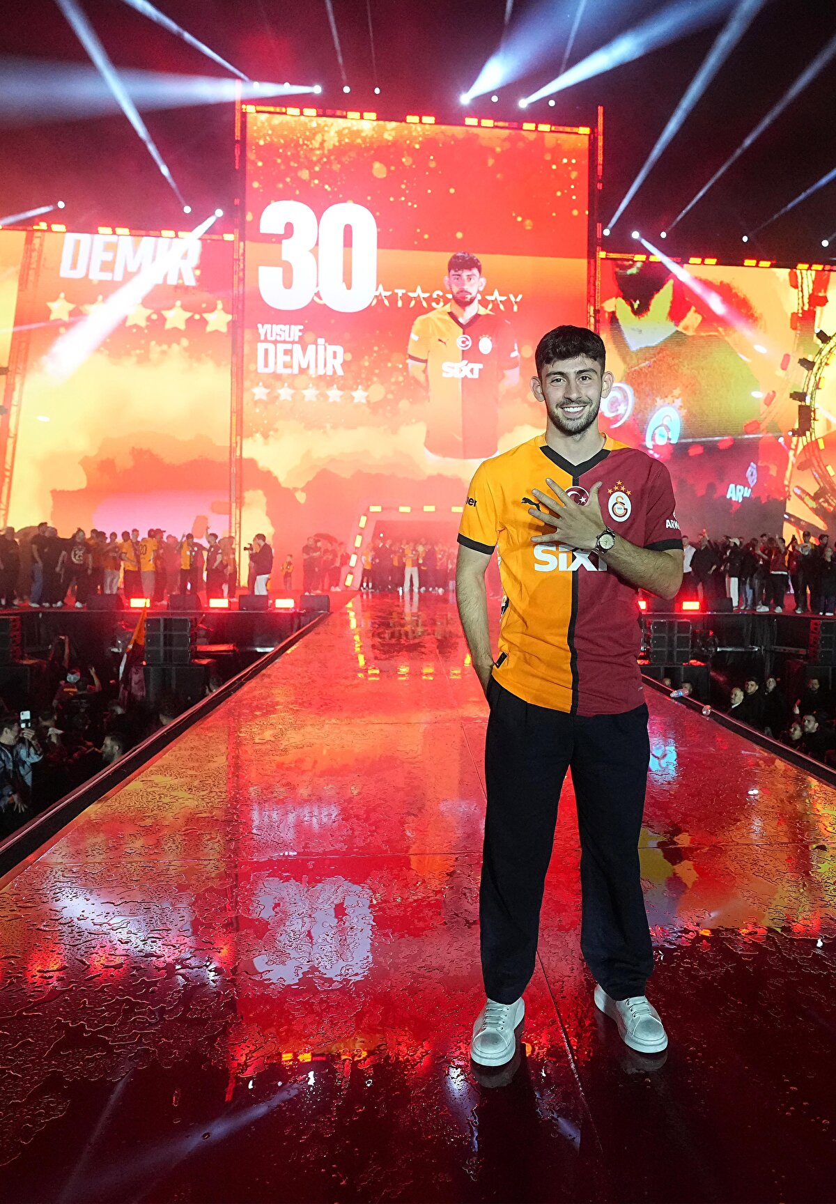 Yusuf Demir<br><br>Kulüp