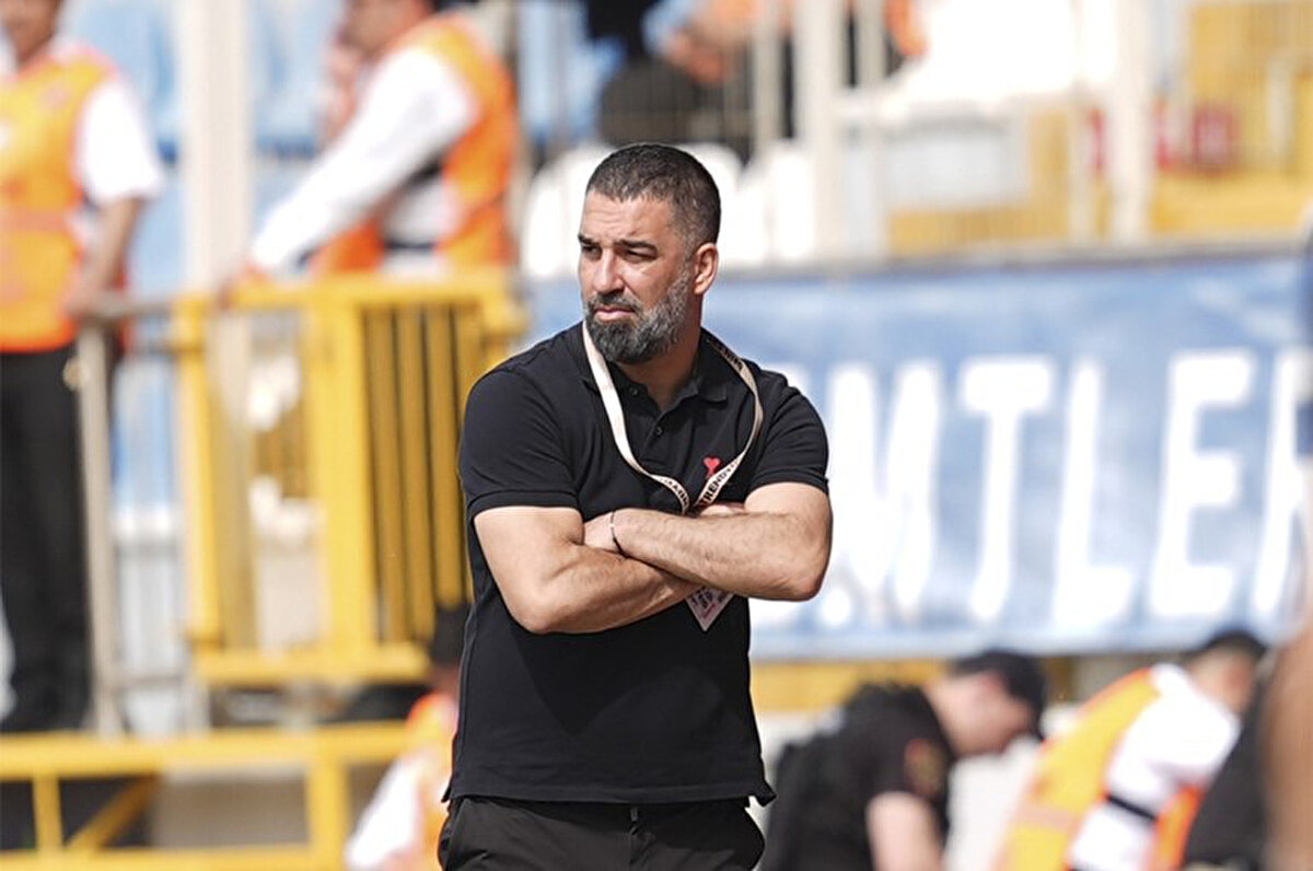 Ukrayna temsilcisini ikinci turda ise daha ciddi rakipler bekliyor. Süper Lig'i üçüncü sırada bitirme şansını zora sokan Beşiktaş'ın ligi dördüncü tamamlaması halinde, bu turda Arda Turan'ın teknik direktörlüğünü yaptığı Shakhtar Donetsk ile eşleşme ihtimali bulunuyor.<br>