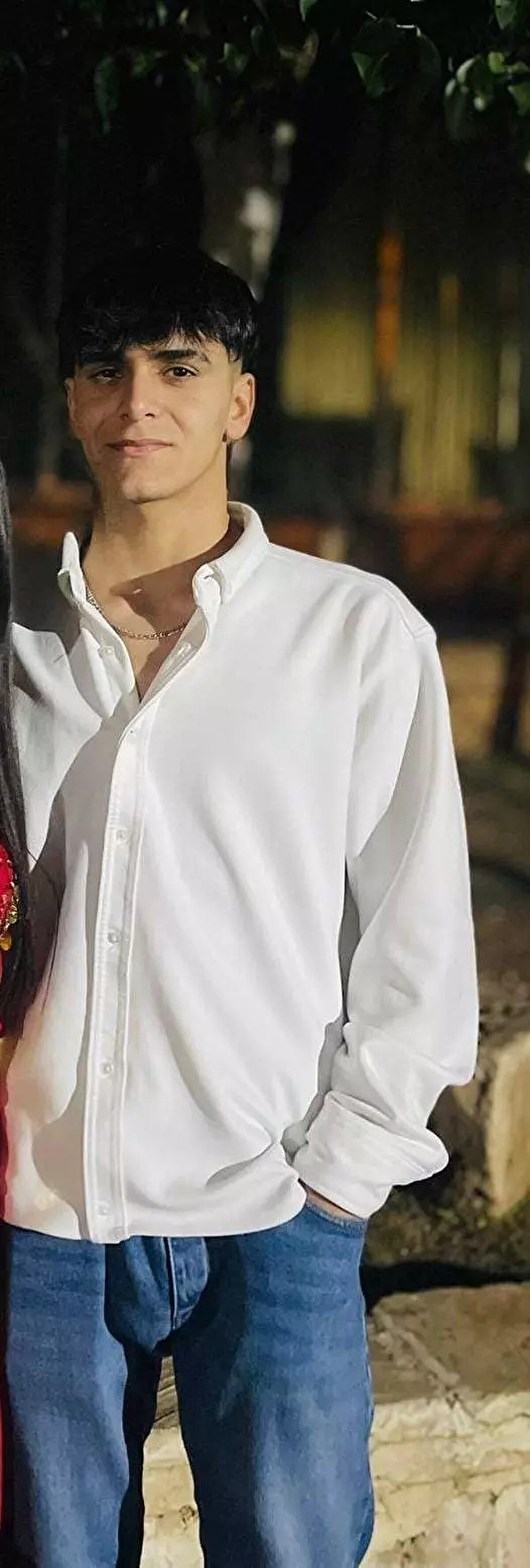 BANKA HESABININ BLOKE OLDUĞUNU SÖYLEDİ <br><br>Kentte yaşayan Ömer Marık’a, bir süre önce arkadaşı A.K. iddiaya göre hesabında bloke olduğunu ve bir borçlusunun kendisine 150 bin TL göndereceğini, o yüzden 8 bin lira karşılığında banka hesabını kullanmak istediğini söyledi.