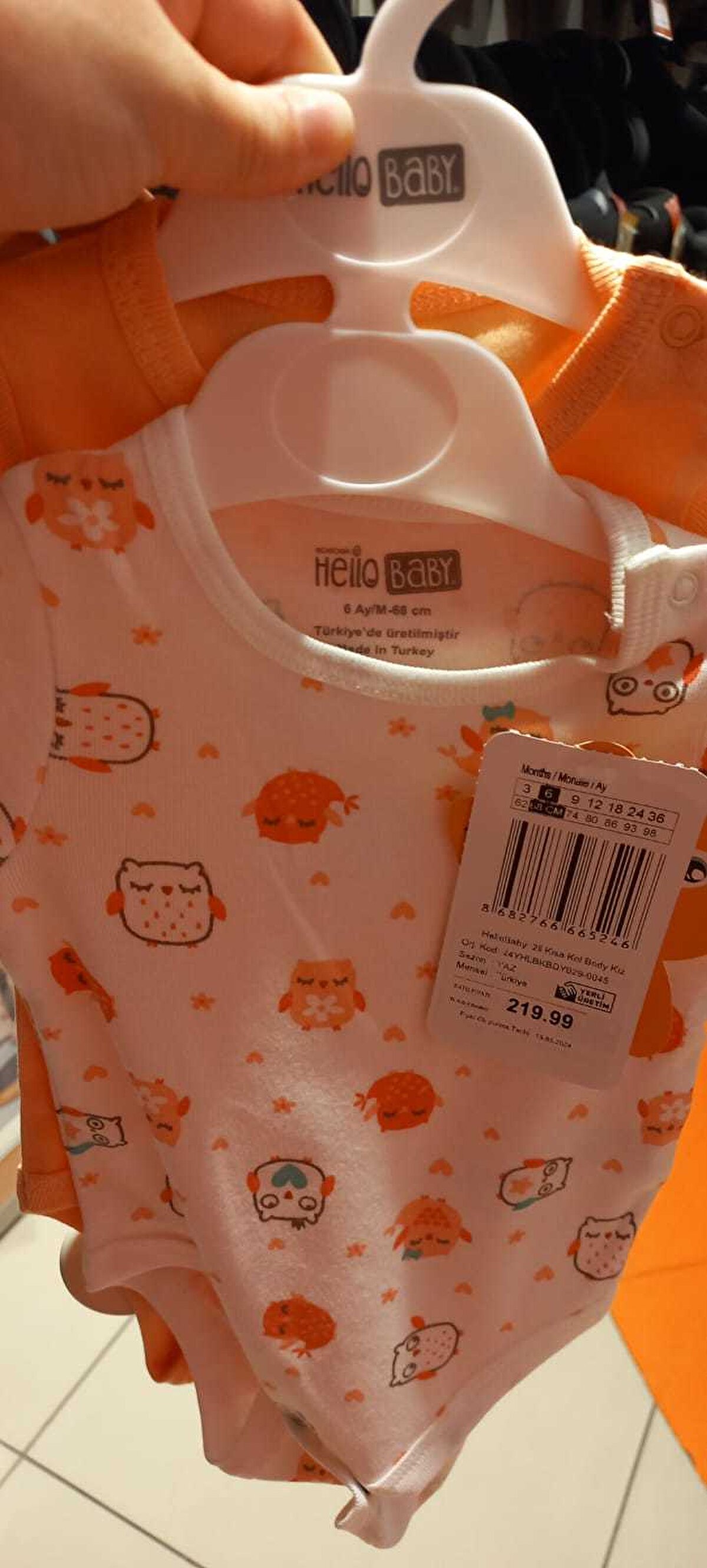 Bakanlıktan tüketici uyarısı<br><br>Ticaret Bakanlığı, tüketicilere güvenilir ürün tercih etmeleri ve şüpheli durumlarda GÜBİS verilerini takip etmeleri çağrısında bulundu. Bakanlık ayrıca, güvensiz ürünlerin tespiti ve toplatılması için denetimlerin artarak devam edeceğini bildirdi.