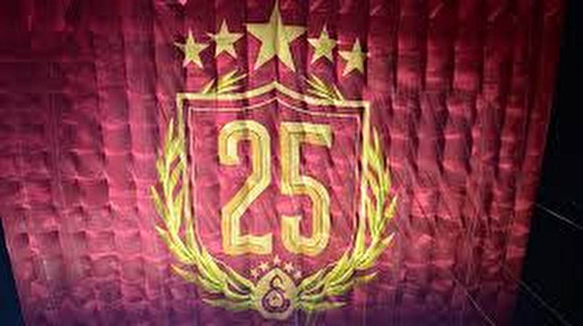 Galatasaray, Süper Lig'de 25. şampiyonluğuna ulaşarak 5. yıldızı göğsüne taktı. Sarı-kırmızılı ekipte, şampiyonluğun ardından vakit kaybetmeden gözler gelecek sezona çevrildi.