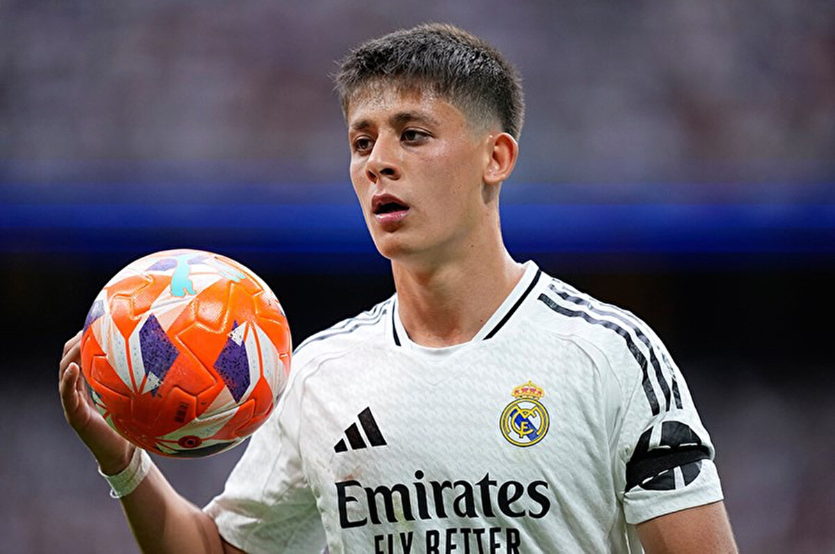 Inda, "Xabi Alonso, Arda Güler'i dokunulmaz olarak görüyor ve Real Madrid'de önemli bir rol oynayacağına inanıyor." ifadelerini kullandı.<br>