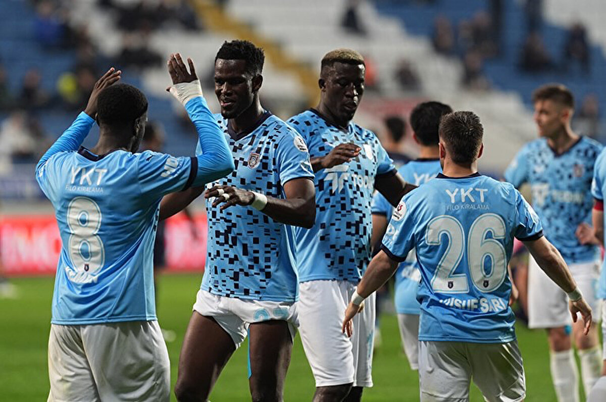 82 - Başakşehir<br>