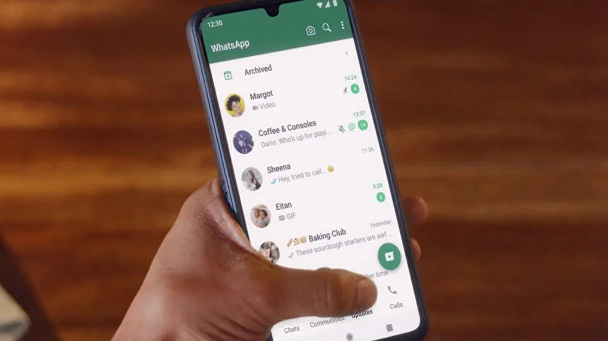 WhatsApp hangi iPhone modellerinde artık çalışmayacak?<br><br>Uygulama, iOS 15.1 ve üzerini zorunlu hale getirdi. Bu nedenle şu iPhone modellerinde WhatsApp desteği kesilecek: