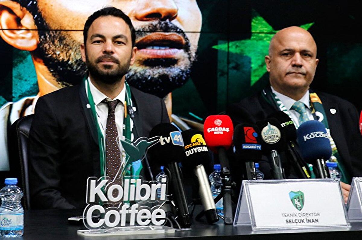 Durul, Kocaelispor'u daha ileriye taşımak için el ele verdiklerini, kenetlendiklerini vurgulayarak, "İnşallah bu yeni süreç hocamızla, ekibiyle camiamıza, şehrimize hayırlar getirir. Nice başarıları hep birlikte elde ederiz." dedi.<br>