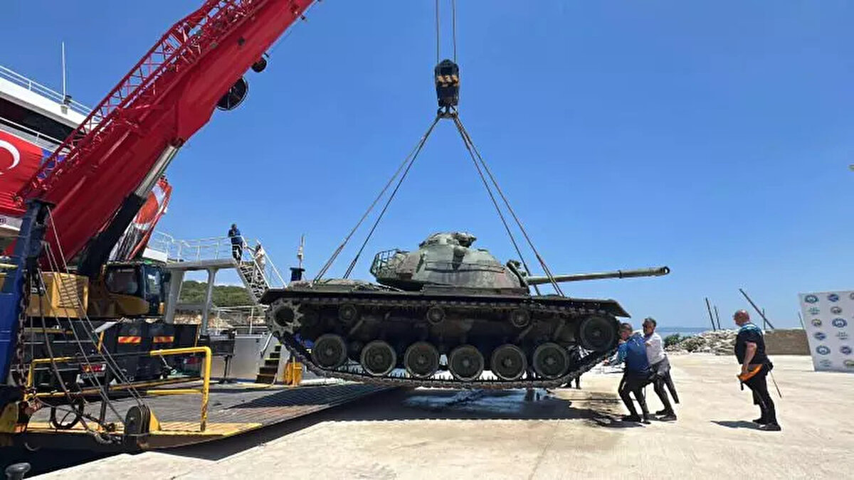 Çünkü burada bir imar çalışması yapılması gerekiyordu ve o imar çalışmasını da bitirdik. <br><br>