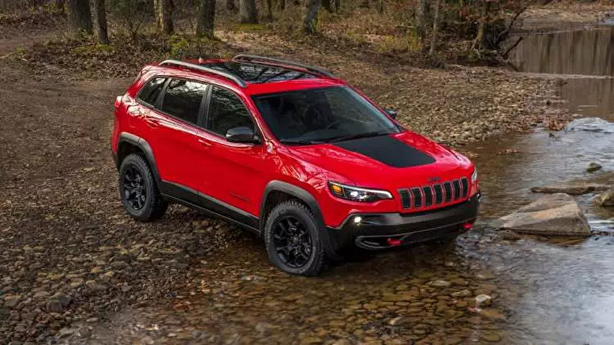 JEEP CHEROKEE  |  3 MİLYON<br><br> <br><br>Seri başlangıcı: 1974 | ABD