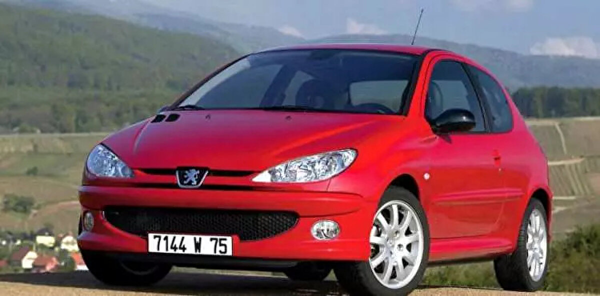 PEUGEOT 206  |  10 MİLYON<br><br> <br><br>2998 | Fransa