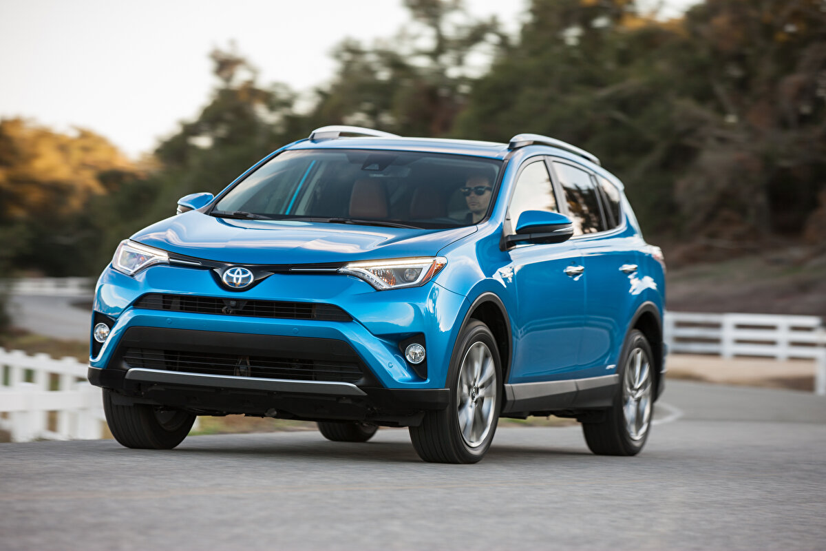 TOYOTA RAV4  |  10 MİLYON<br><br> <br><br>1994 | Japonya