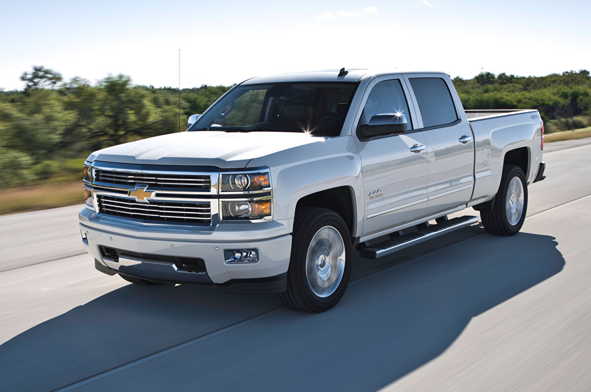 CHEVROLET SILVERADO  |  12 MİLYON<br><br> <br><br>1998  |  ABD