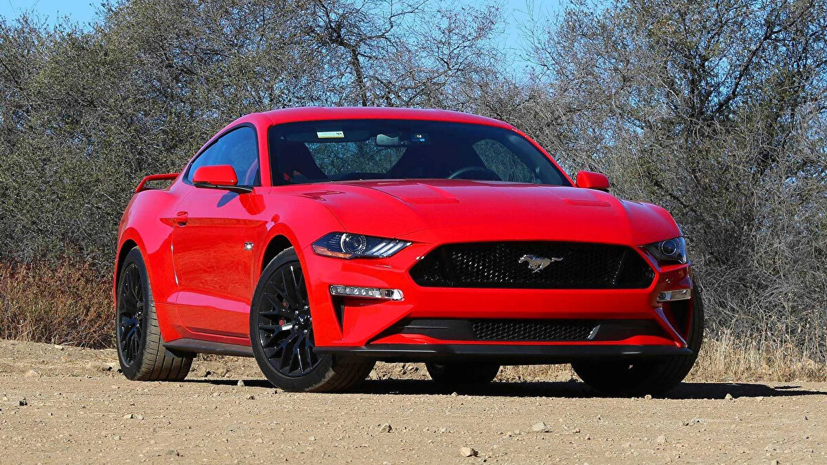 FORD MUSTANG  |  10 MİLYON<br><br> <br><br>1964 | ABD<br><br>
