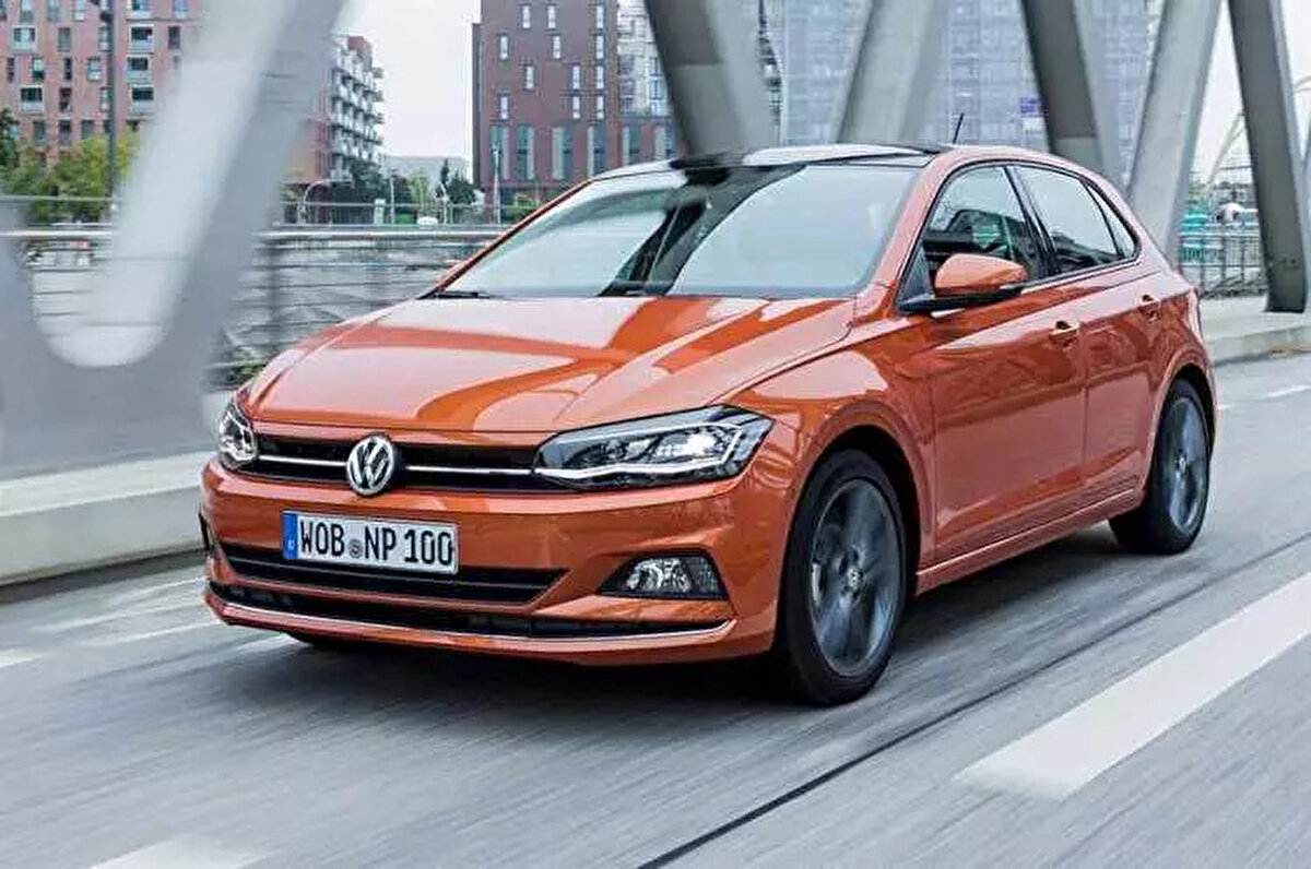 VOLKSWAGEN POLO  |  14 MİLYON<br><br> <br><br>1975 | Almanya