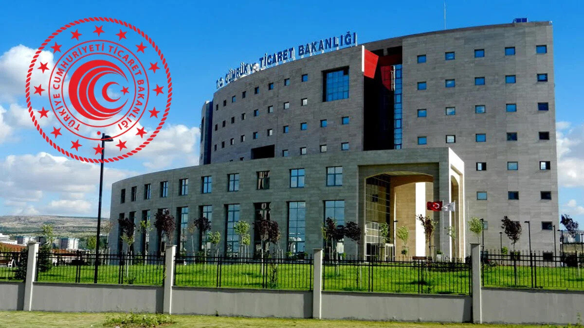 Ticaret Bakanlığı, banka hesaplarının yasa dışı işlemlerde kullanılmasının dolandırıcılık ve kara para aklama gibi ciddi suçlara zemin hazırladığına dikkat çekerek önemli bir uyarıda bulundu.