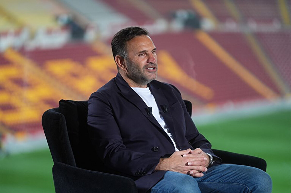 "İleride A Milli Takım hayalim kesinlikle var. Dünya Şampiyonası'na gitmek, oraya bir takımı götürmek, o heyecanı yaşamak çok isterim ileride. <br>