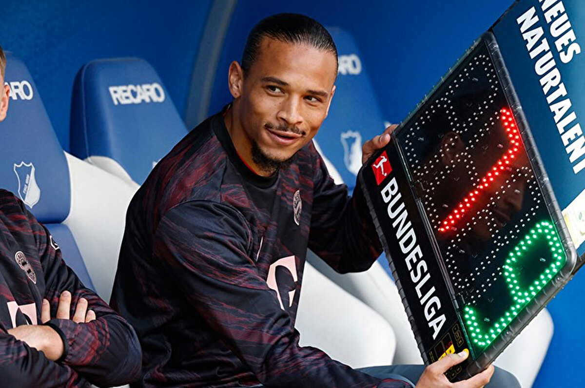 Osimhen'in bonservisi için masada olan Galatasaray'ın Bernardo Silva ve İlkay Gündoğan'ın da peşinde olduğu öne sürülüyordu. Bu iddialara kısa süre önce Leroy Sane de katılmıştı.<br>