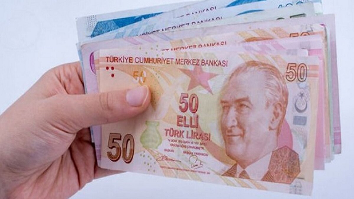 Emekli İkramiyesi: İsteğe bağlı ödenen primler emekli ikramiyesi hesabına dahil edilmez, sadece fiili çalışma süresi dikkate alınır.