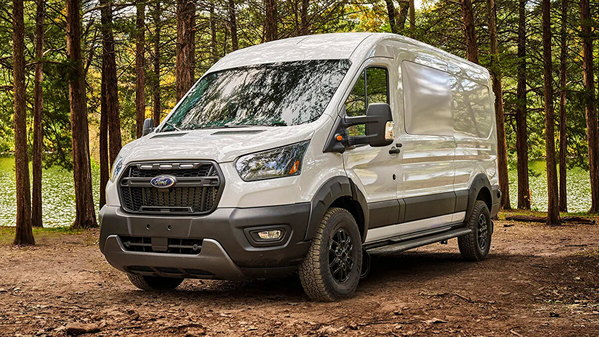 Ford Transit Trail<br><br>