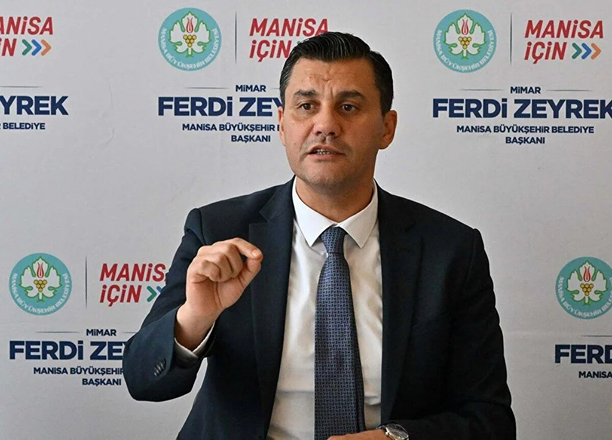 HAYATİ TEHLİKESİ SÜRÜYOR<br>Kalp durması dirençliydi, 50'nci dakikada canlandırma işlemine yanıt alındı.<br><br>Vakit kaybetmeden yoğun bakımdaki tedaviye geçildi. Zeyrek, buradaki müdahaleye de olumlu yanıt verdi.<br><br>Ancak henüz tehlike geçmiş değil.<br><br>