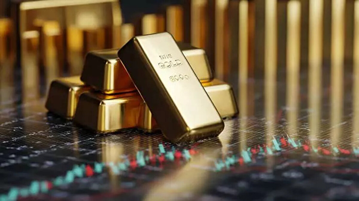 Çin ise merkez bankasındaki 2.294 tonluk altın rezervi ile yedinci sırada bulunuyor. Ancak Çin Merkez Benkası'nın toplam rezervinin sadece yüzde 6,8'i altın düzeyinde.