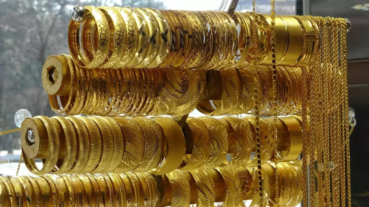 Peki, bugün 22 ayar bilezik, Cumhuriyet altını, yarım, çeyrek ve gram altın fiyatı ne kadar, kaç TL? İşte 9 Haziran 2025 altın fiyatları alış-satış fiyatları...