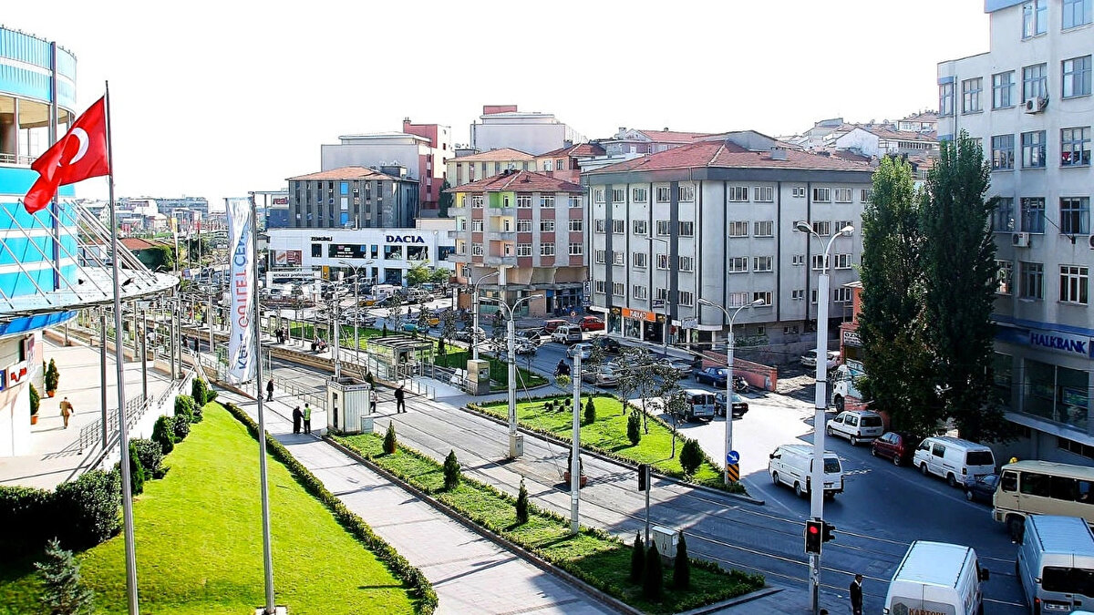 Güngören'de: Haznedar, Güven, Akıncılar, Mareşal Çakmak, Merkez, Sanayi (bir kısmı) ve Güneştepe mahalleleri