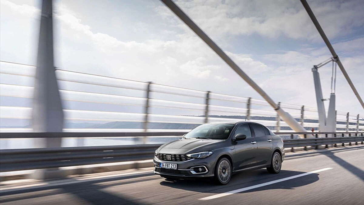 Limited 1.4 Fire 95 HP (Manuel): 1.294.900 TL<br><br>Dizel Otomatik versiyonlar: 1.610.900 – 1.790.900 TL aralığınd