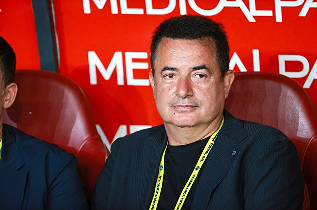 Fenerbahçe Asbaşkanı Acun Ilıcalı, görevinden resmen ayrıldı. İşte Fenerbahçe'nin açıklaması; <br>