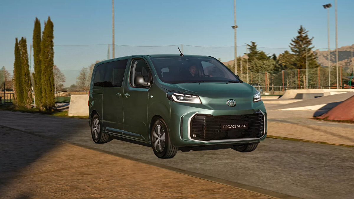 Toyota Proace Verso<br>Başlangıç: 1 819 000 TL (normal 2 142 000 TL)