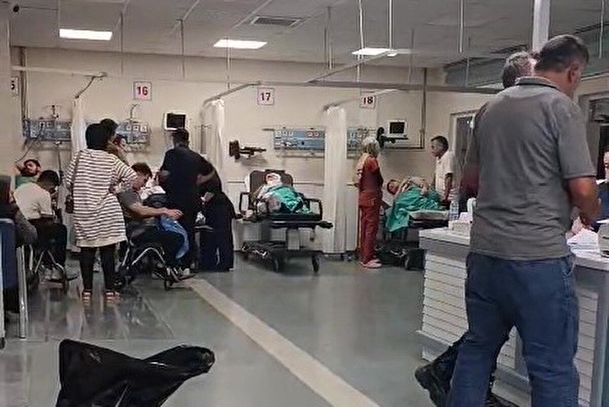 Olay, dün akşam saatlerinde Hacılar Meydanı Mahallesi'nde meydana geldi. Mahalledeki bir evde düzenlenen asker eğlencesine katılan davetlilere tavuklu yemek ikram edildi.