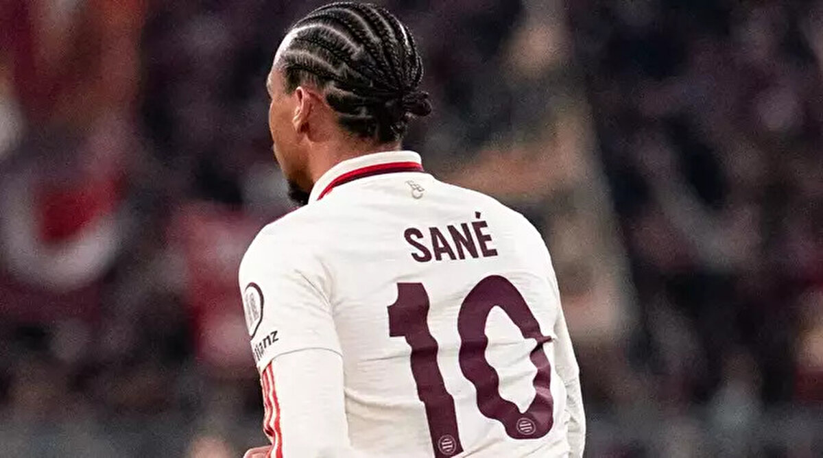 L’Equipe <br><br>"Galatasaray’la anlaşan Leroy Sane, Bayern Münih’in Dünya Kulüpler Kupası kadrosundan çıkarıldı."