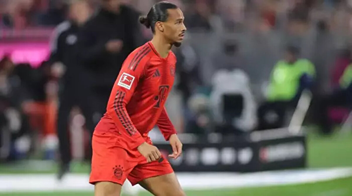 Bayern&Football <br><br>Galatasaray’ın muhteşem bir taraftar gücü var. Şampiyonlar Ligi futbolu oynuyorlar ve Sane’yi çok sevecekler. Onlar için olağanüstü bir transfer. Diğer yandan Sane, Bayern gibi elit bir kulüpte kalmak yerine, kariyerini birkaç milyon Euro daha fazla kazanmak için çöpe attı.