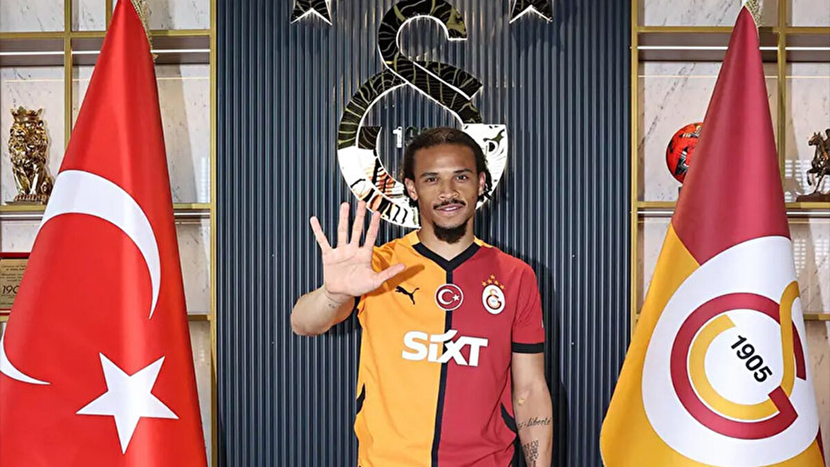 Son şampiyon Galatasaray, İstanbul'a getirdiği Alman yıldız futbolcu Leroy Sane ile 3 yıllık sözleşme imzaladı.