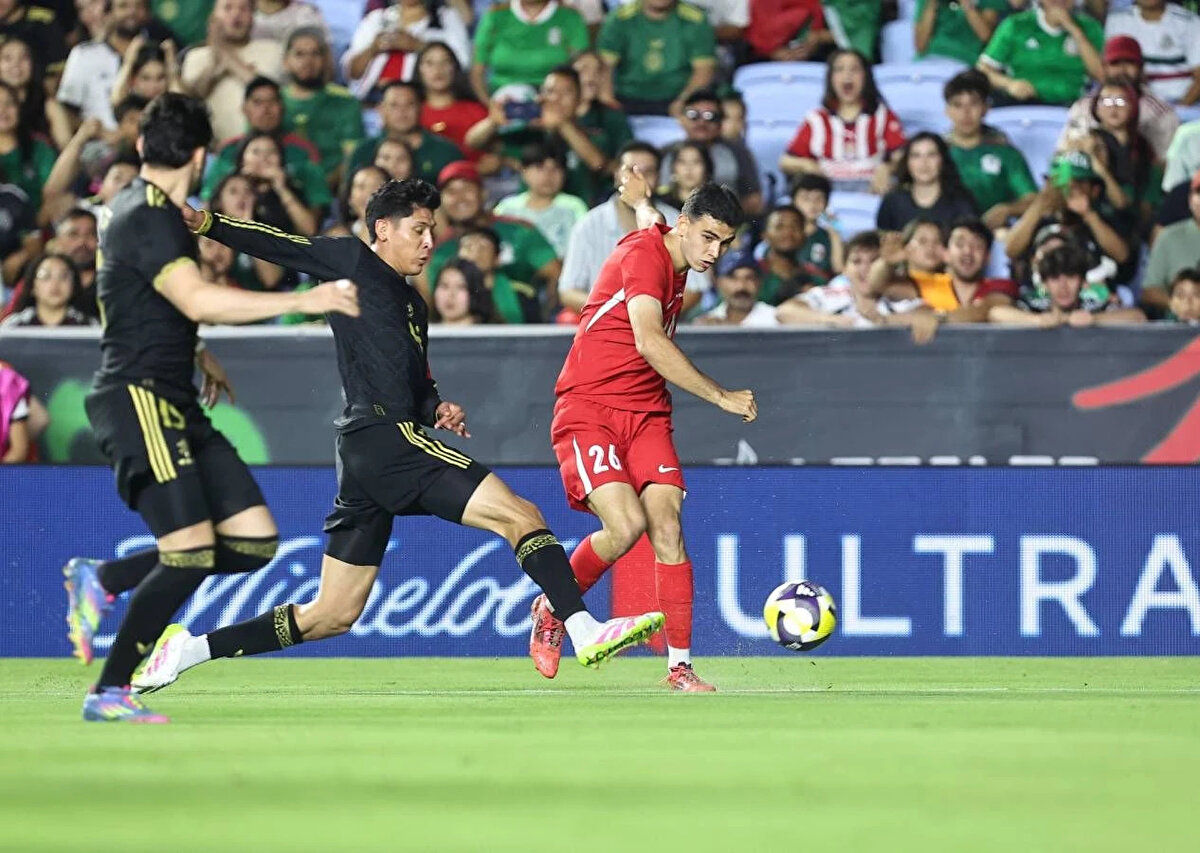 Türkiye’nin Şansı ve Takvimi<br>📍 Durum: Eleme süreci belirleyici olacak<br>💬 Yeni jenerasyonun yükselişi ve teknik kadrodaki istikrarla birlikte Türkiye’nin turnuvaya katılma ihtimali yüksek görülüyor. Gruptaki rakiplere karşı alınacak sonuçlar belirleyici olacak.