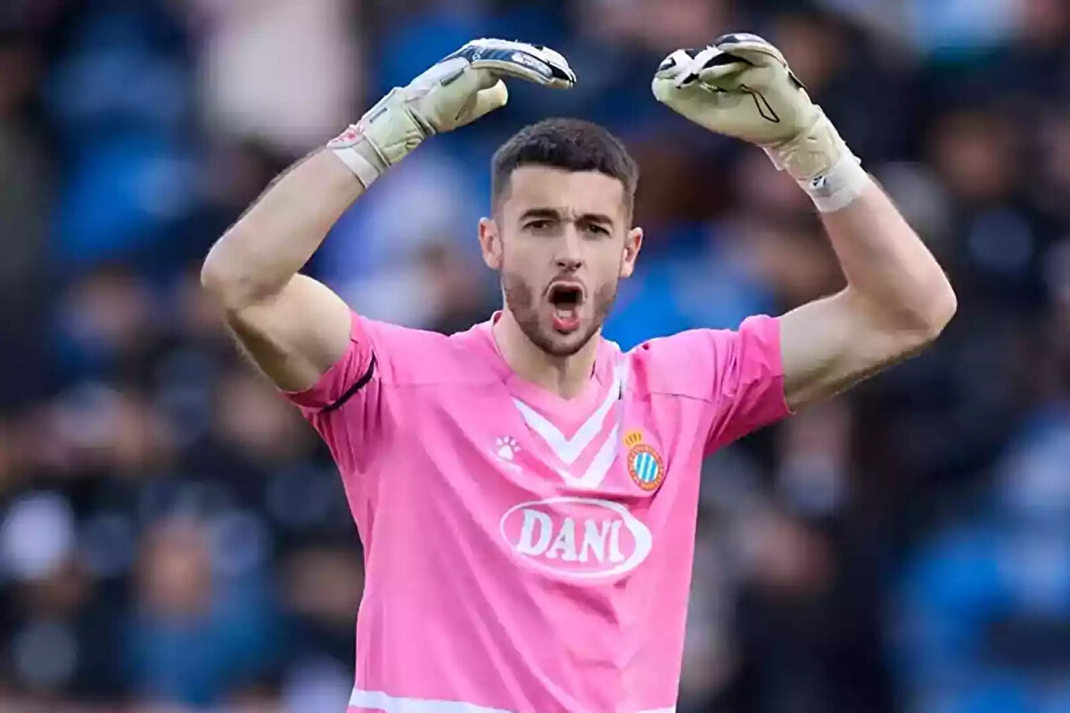 Espanyol'daki performansıyla birçok takımın radarına giren 24 yaşındaki kaleci Barcelona'ta transfer olmaya yakın.<br>