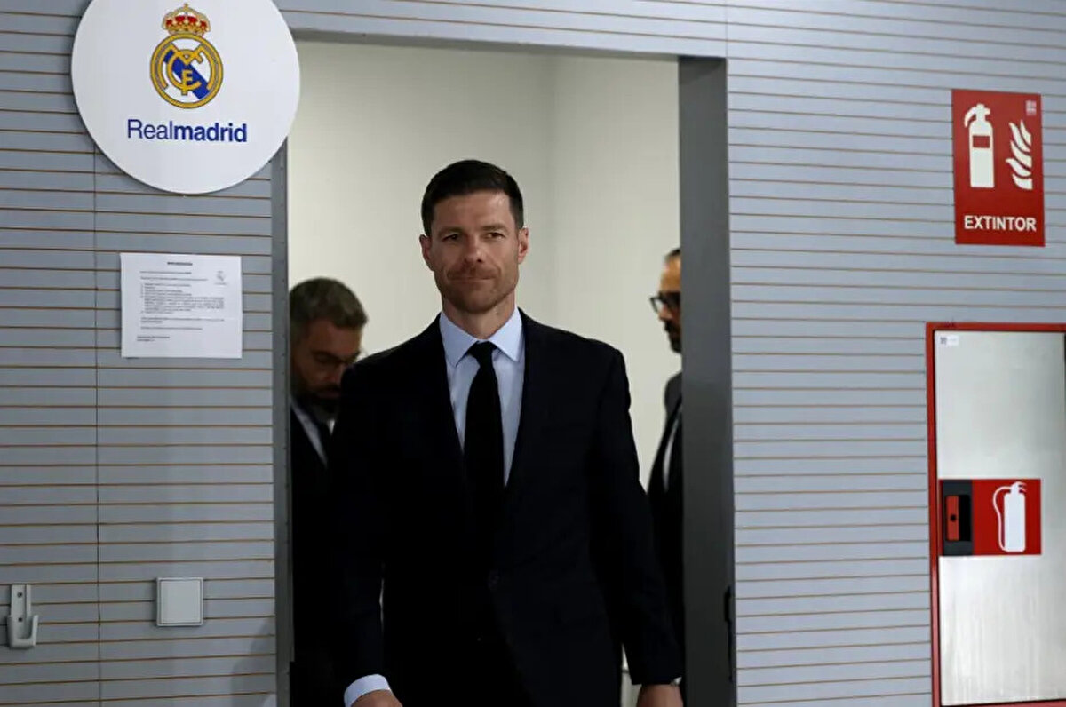 Arda Güler'i Bayer Leverkusen'i çalıştırırken de isteyen Xabi Alonso, 20 yaşındaki futbolcuyu takımın önemli isimlerinden biri yapmak istiyor.<br>