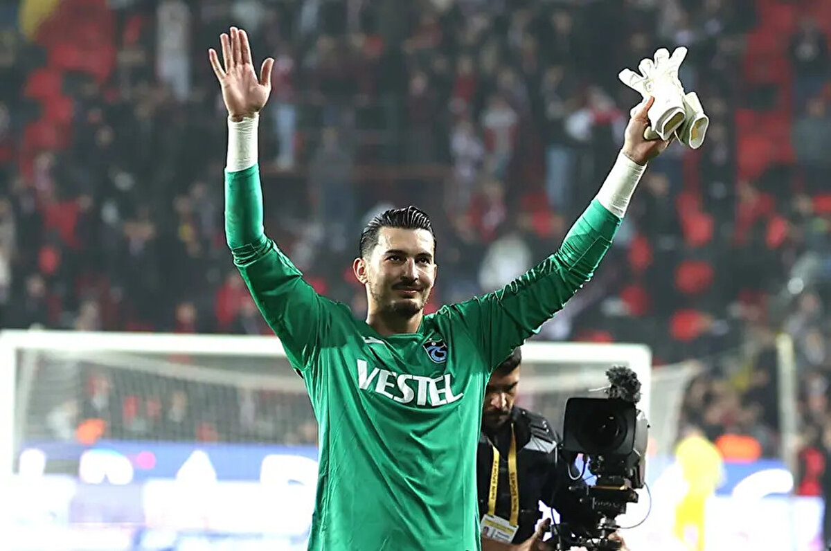 Avrupa'dan da teklifler alan Uğurcan Çakır için Fenerbahçe'nin 15 milyon euroluk bütçe ayırdığı haber detayında yer aldı.<br>