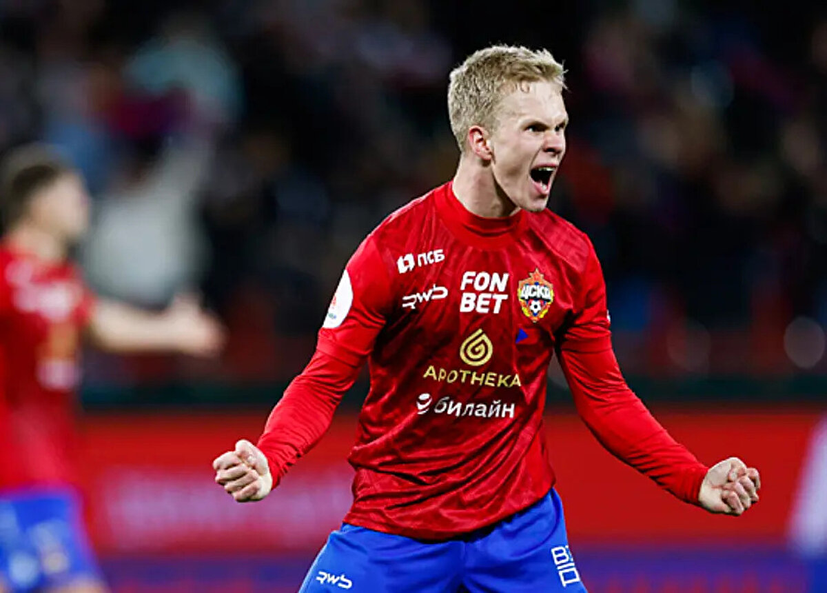 DHA'nın haberine göre Fenerbahçe, Matvey Kislyak için CSKA ile yaptığı görüşmelerde önemli aşama kaydetti.<br>