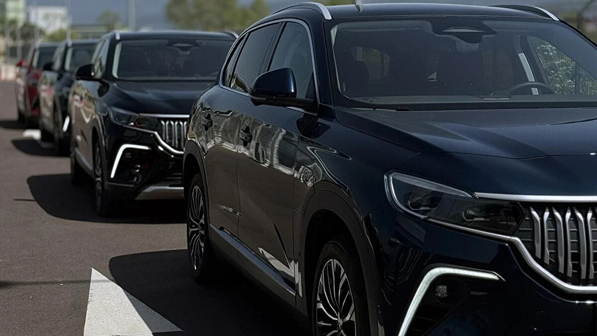 Togg kurumsal müşterilerine yönelik yeni bir kampanya başlattı. Kampanya kapsamında Togg T10X V2 model araç için yalnızca 330 bin TL peşinat ödemeniz yeterli olacak. Peki Togg şu an kaç TL? Kredi kampanyasının detayları neler? İşte elektrikli araç almayı düşünenler için güncel Togg T10X V2 kampanyası...