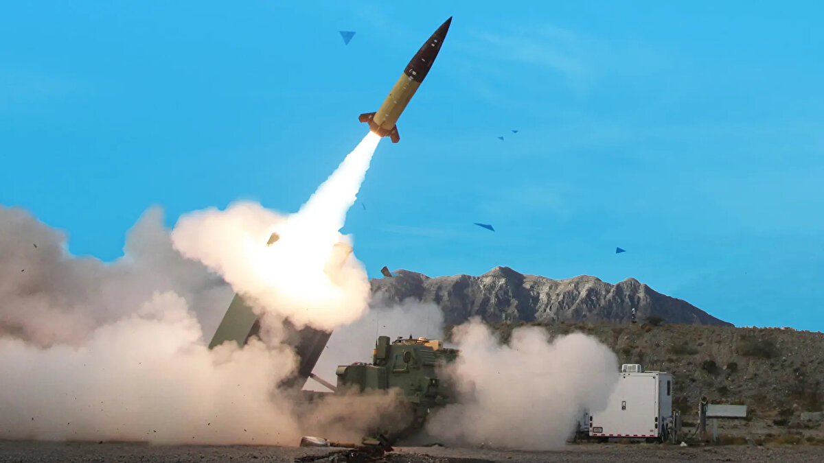 11. AeroSpike (ABD, test aşaması)<br>💥 Hız: Mach 6.5<br>🎯 İsabet Yeteneği: <10 m<br>💬 Otonom yön bulma sistemleriyle donatılmış prototip füze.<br><br>