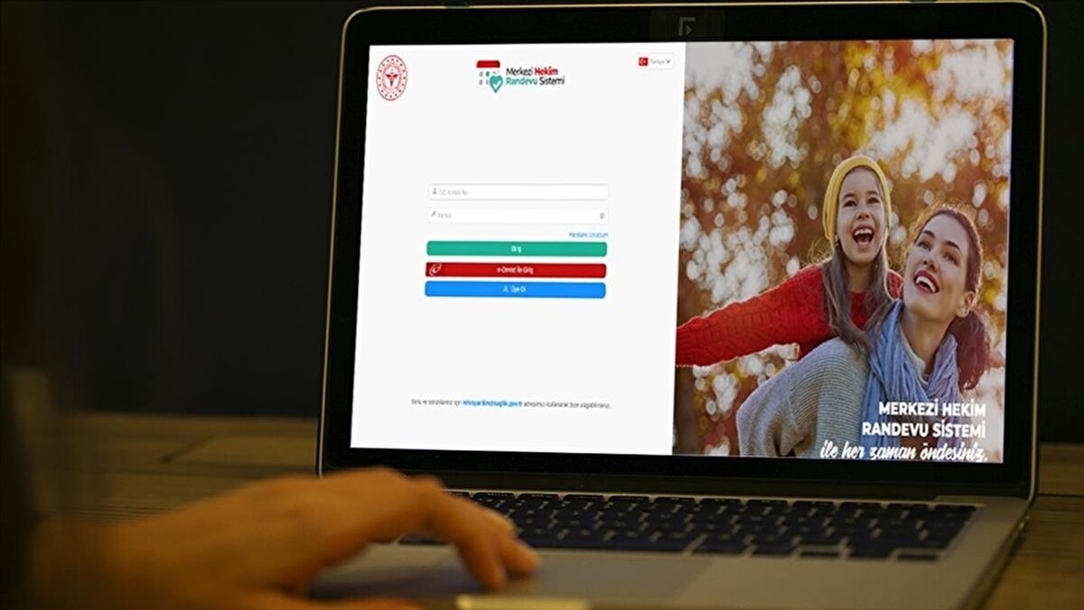 Sağlık Bakanlığı tarafından hayata geçirilen Merkezi Hekim Randevu Sistemi (MHRS) güncellemesiyle birlikte, sağlık hizmetlerine erişim artık daha kolay. 13 Mayıs 2024 itibarıyla devreye alınan Onaylı Randevu Sistemi, randevu alım sürecinde yaşanan yoğunluğu büyük oranda azaltırken, vatandaşların randevu bulma şansını artırdı.