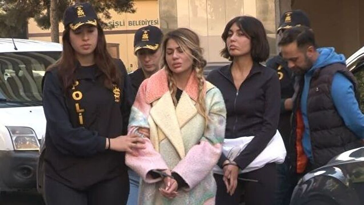 Pınar Kerimoğlu, "Durumu çok kritik. Acil vasi atanması gerekiyor aileden, annesinin. Hatta Adalet Bakanlığına Hande Yener yazmış" demişti.