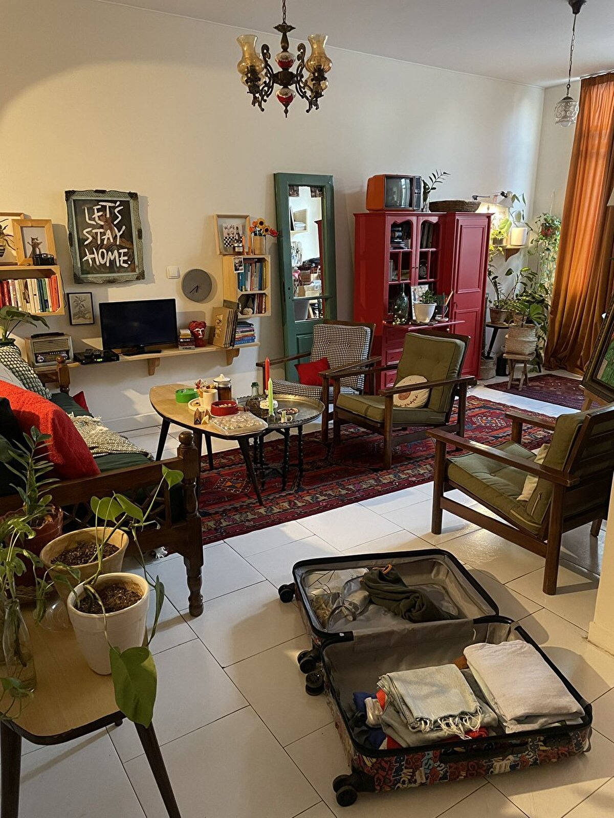 Bir diğeri ise şöyle dedi:<br><br>"Evim hiç bu kadar hüzünlü olmamıştı. Geri dönüp dönemeyeceğimi bilmiyorum."