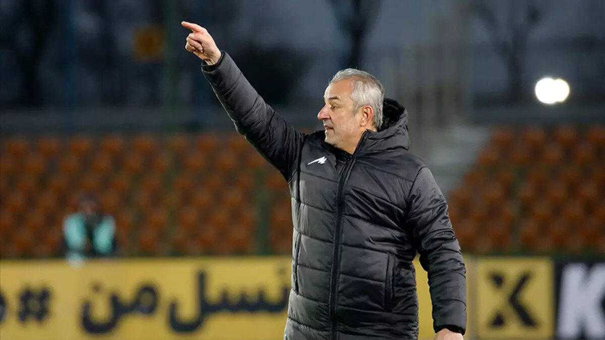 İlk hedef: Hadergjonaj<br><br>Kulüp başkanı Reza Darvish, iki yabancı oyuncu ile müzakerelere başlandığını ve görüşmelerin önümüzdeki hafta tamamlanmasının beklendiğini duyurdu. İran’ın Tasnim haber ajansına göre, Persepolis’in ilk hedeflerinden biri, Alanyaspor ile sözleşmesi 30 Haziran’da sona erecek olan Kosovalı sağ bek Florent Hadergjonaj.