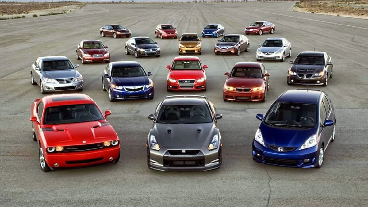 Türkiye otomobil pazarında Ocak - Mayıs döneminde toplamda 200.000 binden fazla araç satılırken ilk sıra her zamanki gibi şaşırtmadı. Renault uzun süredir oturduğu liderlik koltuğundan kalkmadı. İşte ODMD verilerine göre Türkiye'de 2025 yılında en çok satılan otomobil markaları:<br><br>