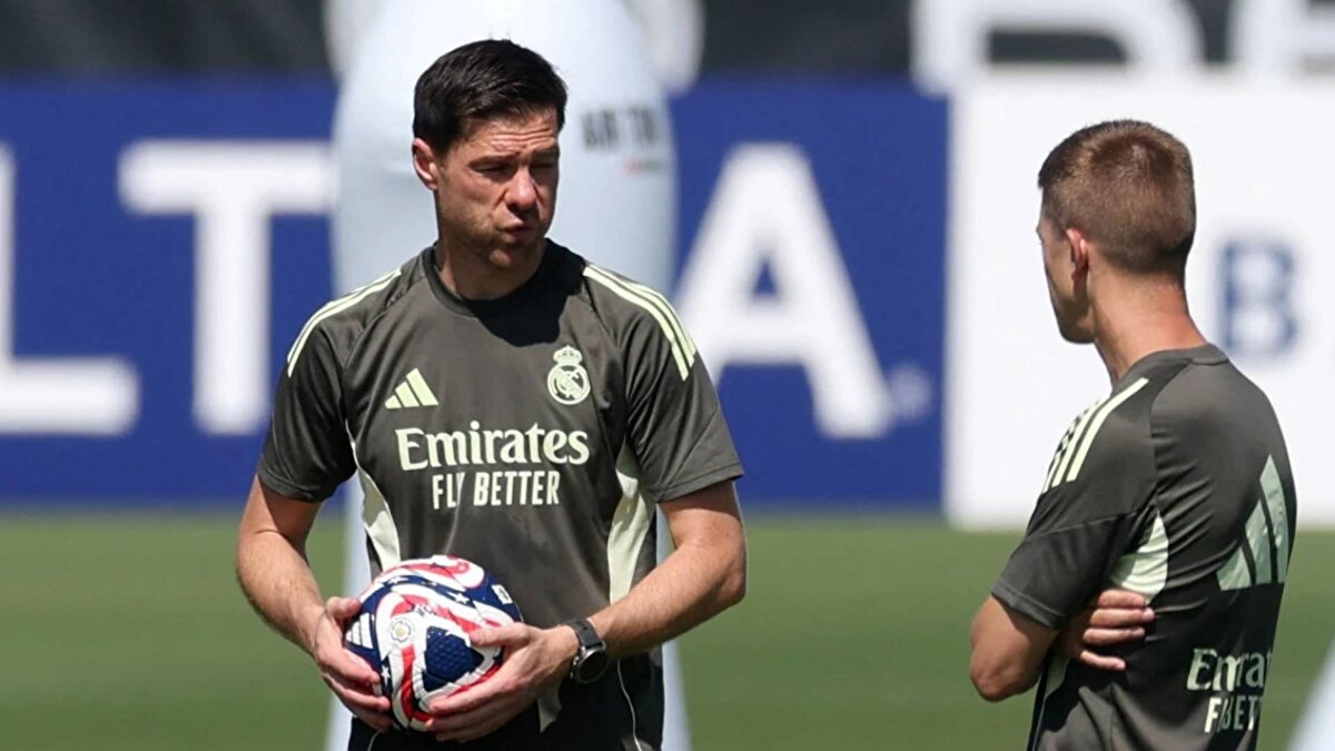 İlk rakip Al Hilal<br><br>Los Blancos, ilk maçında bu gece Suudi Pro Lig kulübü Al Hilal ile karşı karşıya gelecek. Mücadele saat 22.00'de başlayacak.