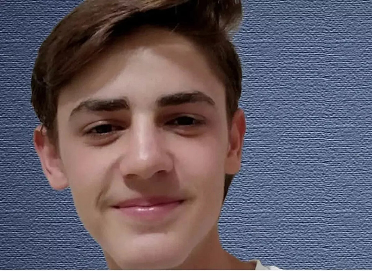 Bir hiç uğruna öldü<br><br>Cinayetin ardından Adnan Pekgöz'ün yakınları tarafından sosyal medyada yapılan paylaşımda da "Adnan'ımız bir hiç uğruna öldürüldü.Sebep ne namustu, ne başka bir şeydi. Bir oyundu" ifadeleri yer aldı.